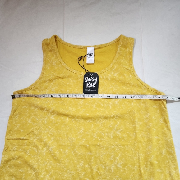 Dasiy Rae Sunny Daze Acid Wash Tank Top - Picture 10 of 12